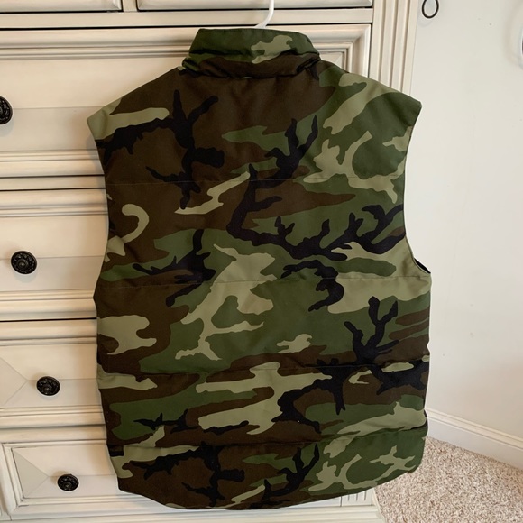 Canada Goose vest - Picture 2 of 7
